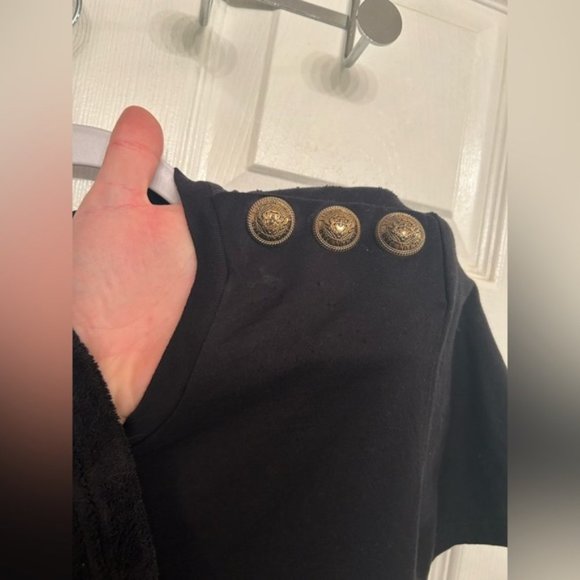 SOLD Balmain Paris Button Shoulder T Shirt - Picture 2 of 7